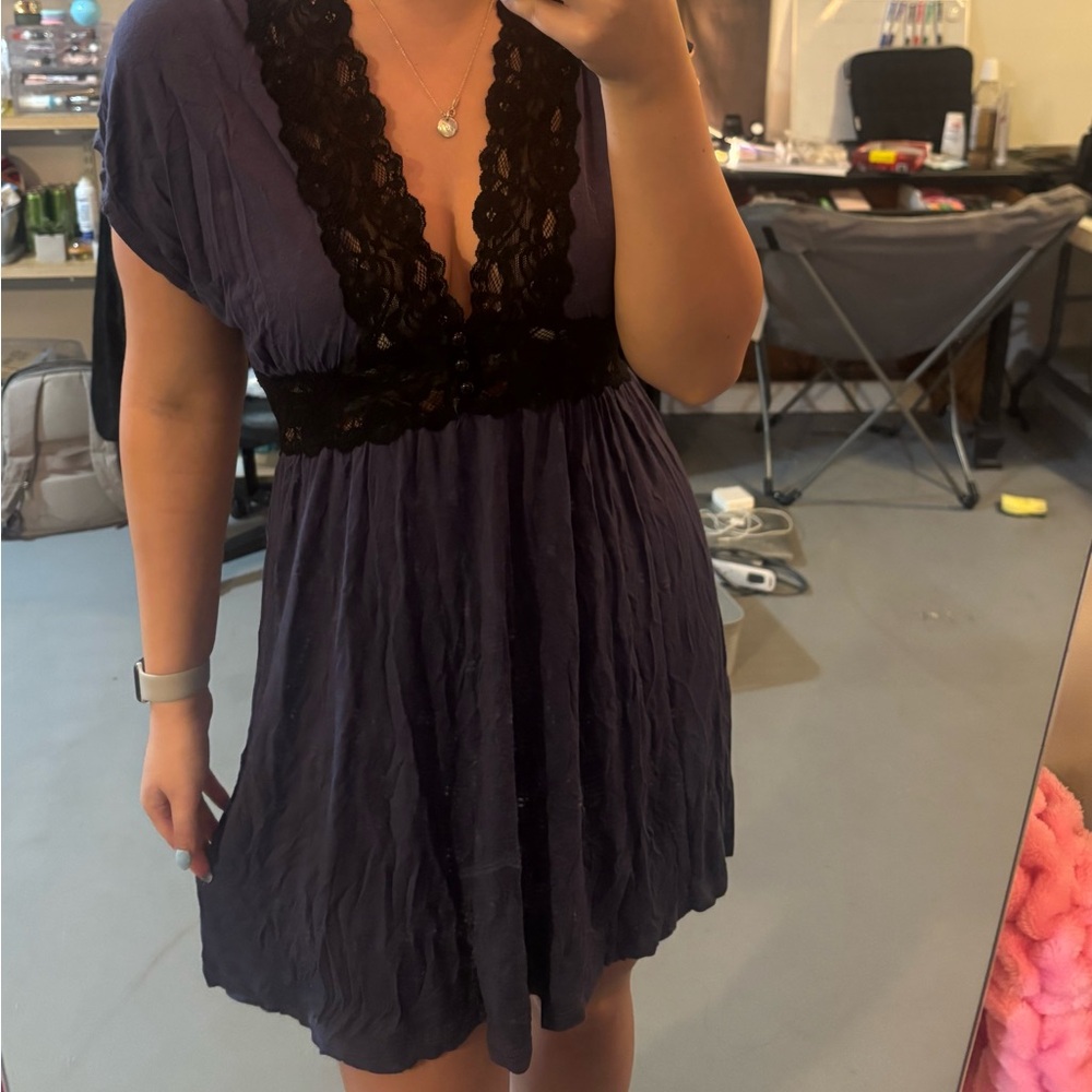Bella D. Women's Midi Dress - Purple and Black